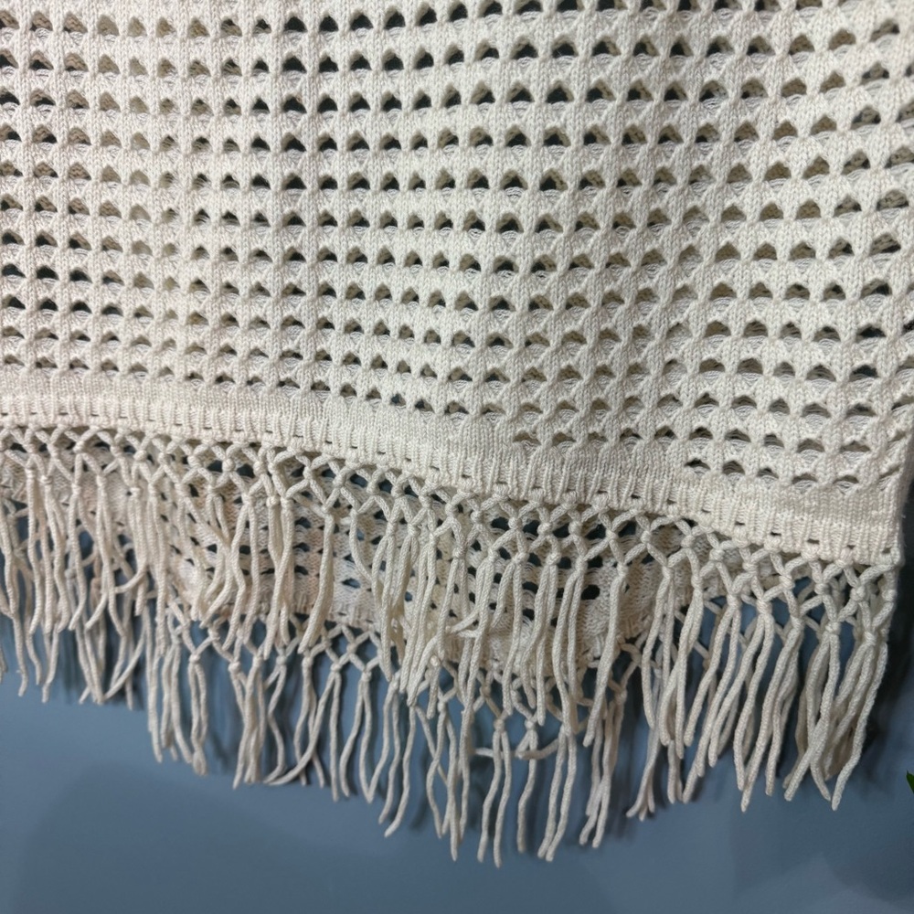 Elie Tahari Pandora Wool Cashmere Open Knit Sweater Poncho Fringe. Cream. XS - Picture 6 of 11